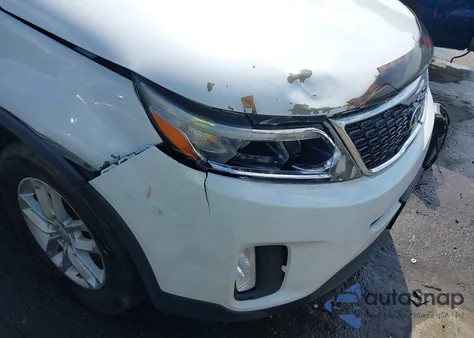 2015 Kia Sorento Lx z USA, uszkodzony, nr VIN 5XYKTDA6XFG551064